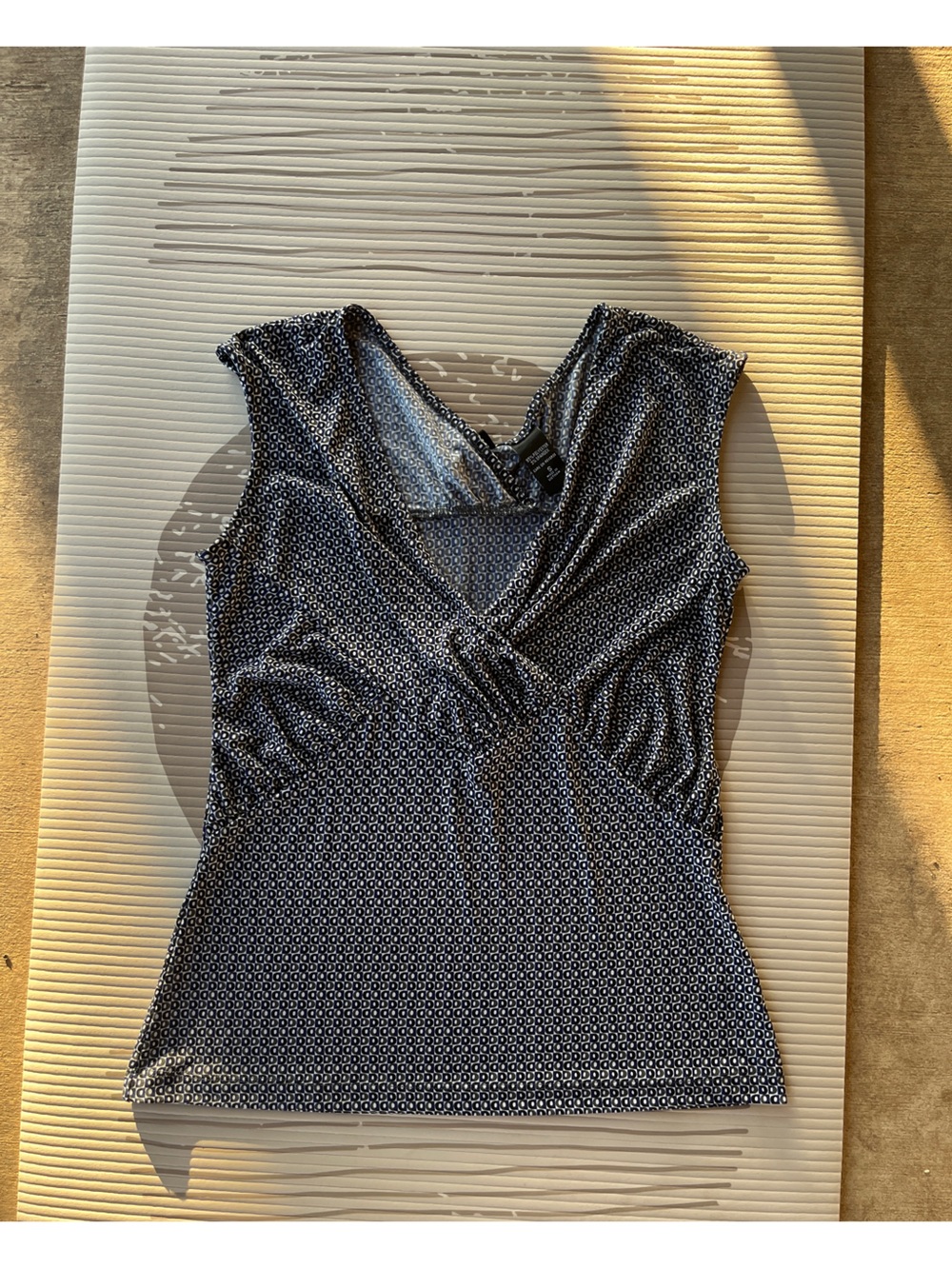New York & Company Sleeveless Knot-Front Blouse